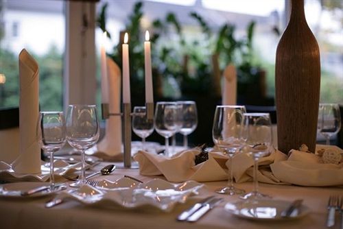 Hotel Akazienhof Duisburg Bagian luar foto
